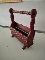 vintage krantenbak lectuurbak Spaans Brutalisme jaren 60, 70, Ophalen of Verzenden, Zo goed als nieuw