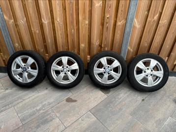 Complete Set Mercedes Velgen 16 inch + Michelin Banden beschikbaar voor biedingen