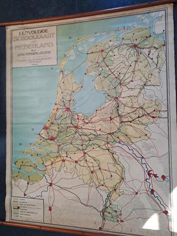 Eenvoudige schoolkaart van Nederland 2e druk beschikbaar voor biedingen