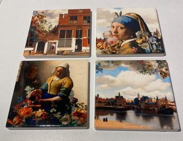 4 onderzetters met Hollandse mr. J. Vermeer. Afm.10x10 cm. beschikbaar voor biedingen