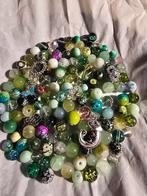 Groene Kralen en Bedels Mix, Hobby en Vrije tijd, Kralen en Sieraden maken, Ophalen of Verzenden, Zo goed als nieuw, Kraal