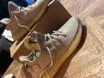 Yeezy boost 350 v2, Ophalen of Verzenden, Zo goed als nieuw, Overige kleuren