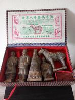 een set miniatuurreplica's van het Terracottaleger uit China, Ophalen of Verzenden