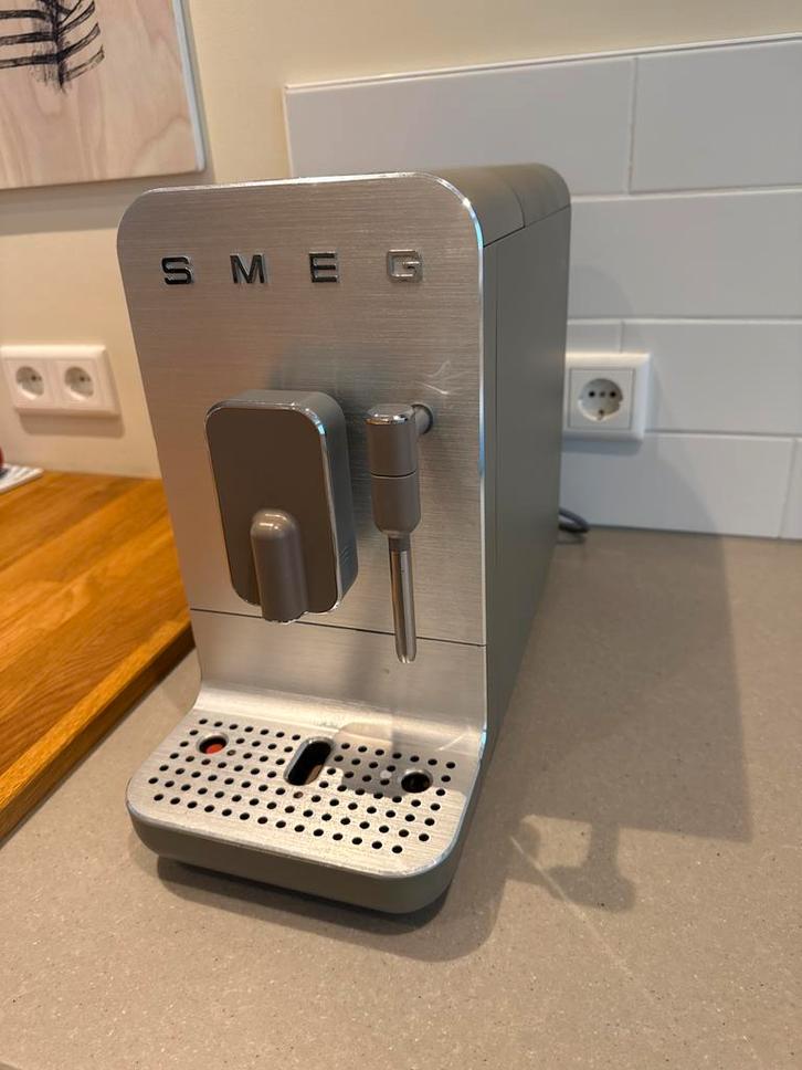 Smeg Espresso Apparaat - Zo goed als nieuw!, Witgoed en Apparatuur, Koffiezetapparaten, Zo goed als nieuw, Koffiebonen, Espresso apparaat