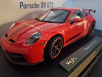Porsche 911 GT3 2022 Schaal 1:18  beschikbaar voor biedingen