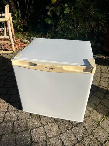 Mini Vriezer tafelmodel beschikbaar voor biedingen