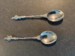 Twee gemerkte zilveren apostellepeltjes, Antiek en Kunst, Antiek | Goud en Zilver, Ophalen of Verzenden, Zilver