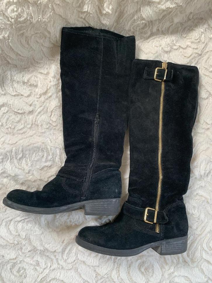Zwarte suede laarzen - Invito (38), Kleding | Dames, Schoenen, Zo goed als nieuw, Hoge laarzen, Zwart, Ophalen of Verzenden