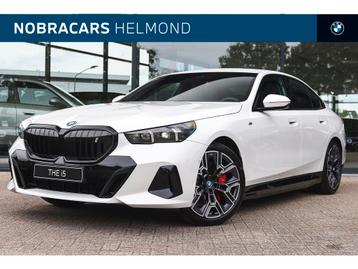 BMW i5 eDrive40 High Executive M Sport / Adaptieve LED / Par beschikbaar voor biedingen