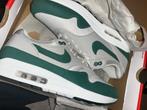 Nike Air Max 1 Anniversary Green 44, Ophalen of Verzenden, Zo goed als nieuw, Overige kleuren