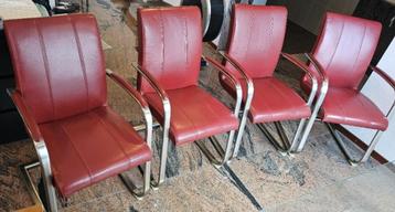 sledestoelen rood leer met RVS onderstel €25,00 per stuk beschikbaar voor biedingen