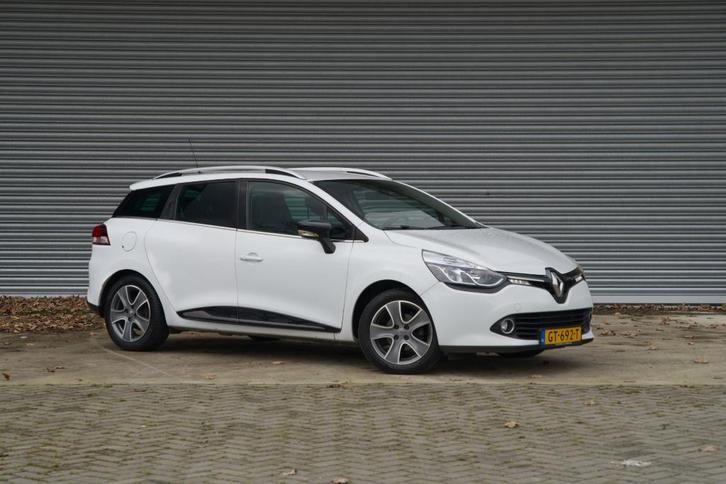 Renault Clio Estate 1.5 dCi - 2015 - netjes, Auto's, Renault, Particulier, Clio, ABS, Airbags, Airconditioning, Bluetooth, Boordcomputer