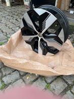 Renault Megane E-tech 20 inch, Auto diversen, Wieldoppen, Ophalen of Verzenden, Zo goed als nieuw