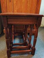 Set van 3 nette, gebruikte vintage eikenhouten bijzettafels, Antiek en Kunst, Antiek | Meubels | Tafels, Ophalen