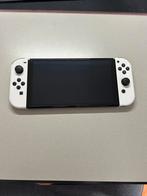 Nintendo Switch OLED + Mario party Jamboree, Spelcomputers en Games, Spelcomputers | Nintendo Switch, Ophalen, Zo goed als nieuw