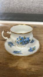 Elizabethan Staffordshire porselein kop en schotel., Antiek en Kunst, Antiek | Servies los, Ophalen of Verzenden