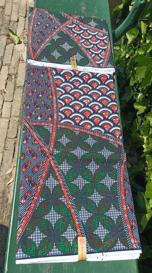 Afrikaanse nieuwe wax stof was katoen 5.50 x 1.15 mt (6), Hobby en Vrije tijd, Stoffen en Lappen, Nieuw, Katoen, 30 tot 120 cm