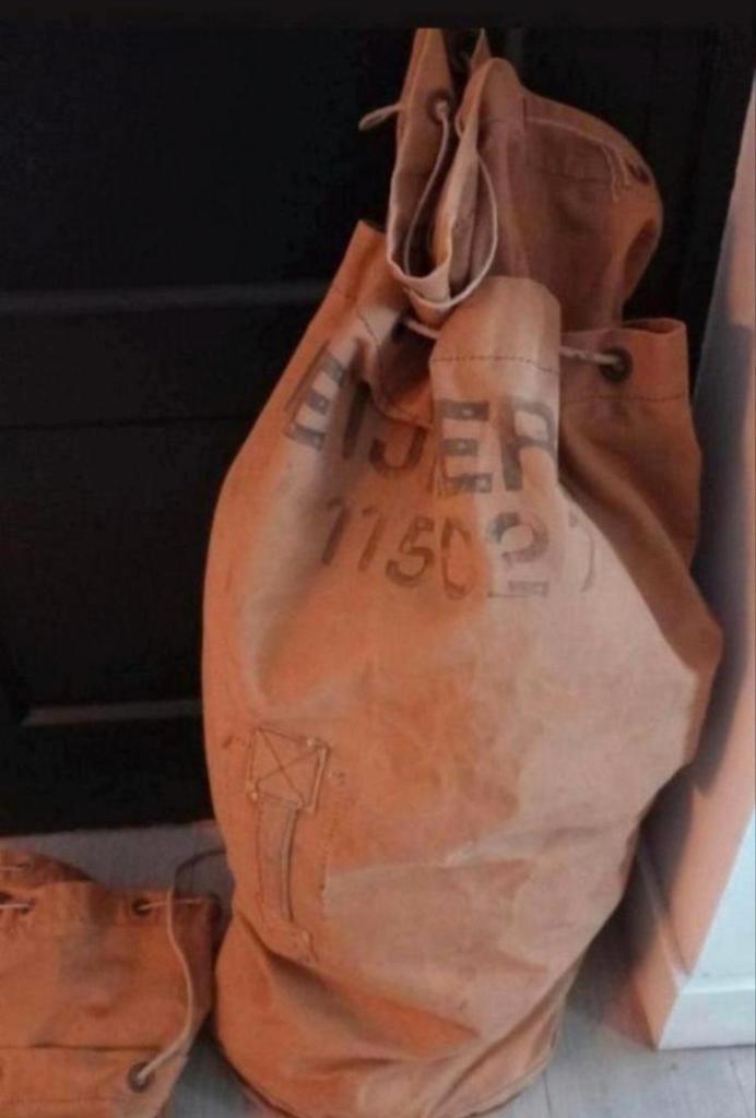 Authentieke leger duffelzakken, Verzamelen, Militaria | Algemeen, Ophalen of Verzenden