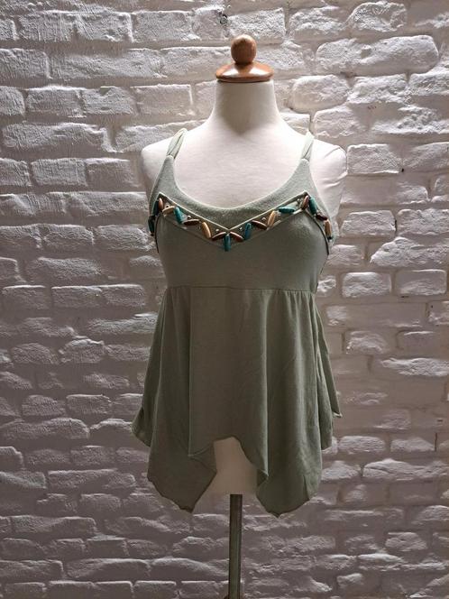 Zoteno Top Maat 38 - Mouwloos, Kleding | Dames, Tops, Zo goed als nieuw, Maat 38/40 (M), Groen, Zonder mouw, Verzenden