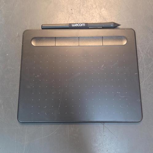 Wacom Intuos Pen & Bluetooth Small - Tekentablet - 152 x, Computers en Software, Tekentablets, Zo goed als nieuw
