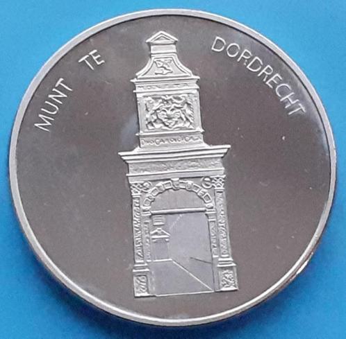 Jaarpenning 2005 - stichtingVrienden van het geld+bankmuseum, Postzegels en Munten, Penningen en Medailles, Overige materialen