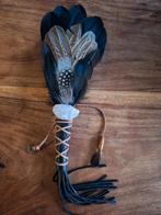 Smudge veren waaier/ feather fan met bergkristal, Antiek en Kunst, Ophalen of Verzenden