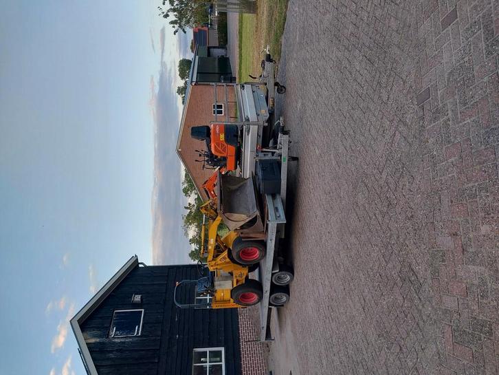 Te Huur knikmops 130 en hitachi 1100 kg, Doe-het-zelf en Verbouw, Overige Doe-het-zelf en Verbouw, Gebruikt, Ophalen