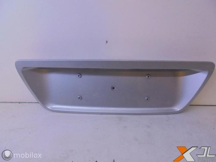 C-KLASSE S203 ACHTERKLEP KENTEKENPLAATHOUDER  A2037400381, Auto-onderdelen, Carrosserie en Plaatwerk, Mercedes-Benz, Gebruikt