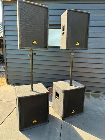 Behringer geluidsset voor DJ of Carnaval beschikbaar voor biedingen