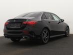 Mercedes-Benz A-Klasse 180 Star Edition AMG Line | Nightpakk, Auto's, Mercedes-Benz, 136 pk, Zwart, Alcantara, Zwart