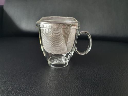 3 IN 1 NIEUW THEEGLAS (THEEGLAS, FILTER, DEKSEL) VOOR LOSSE, Huis en Inrichting, Keuken | Servies, Nieuw, Glas, Ophalen of Verzenden