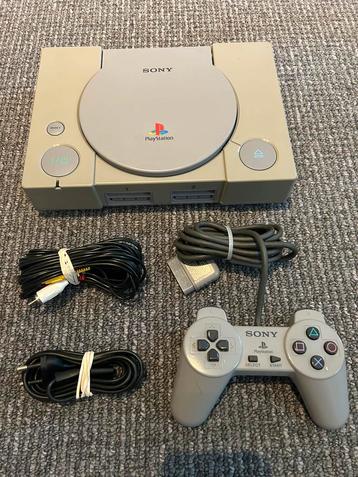 PlayStation 1 in goede staat beschikbaar voor biedingen