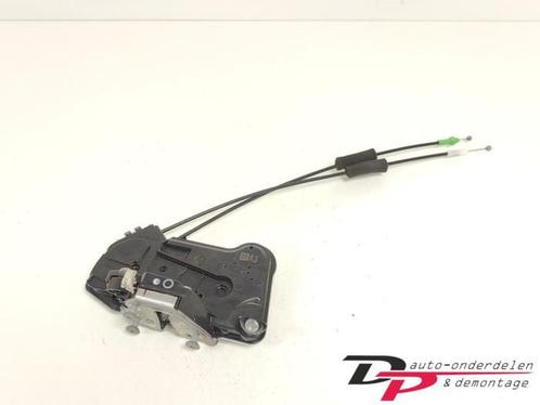 Deurslot Mechaniek 4Deurs links-voor van een Peugeot 108, Auto-onderdelen, Carrosserie en Plaatwerk, Peugeot, Gebruikt, 3 maanden garantie