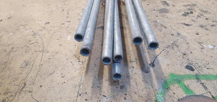 Verzinkte Steigerbuis 6m - 1/2", Doe-het-zelf en Verbouw, Compressors, Gebruikt, Minder dan 6 bar, Minder dan 25 liter, Minder dan 200 liter/min