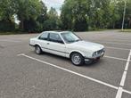 BMW e30 1984 Wit, Auto's, Achterwielaandrijving, 1766 cc, Wit, 102 pk