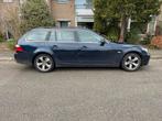 BMW 5-Serie 2.5 I 523 Touring AUT 2008 Blauw, Auto's, BMW, Metallic lak, 1800 kg, Zwart, Blauw