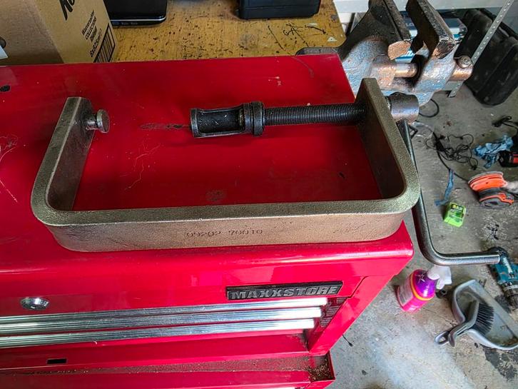 Toyota 09202-70010 klepveer gereedschap, Doe-het-zelf en Verbouw, Gereedschapskisten, Gebruikt, Ophalen of Verzenden