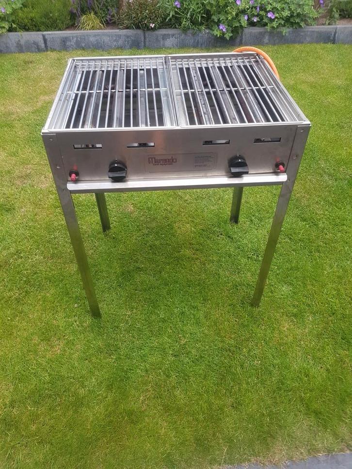 Horeca/slager bbq's te huur €20,- per dag, Tuin en Terras, Gasbarbecues, Zo goed als nieuw, Ophalen