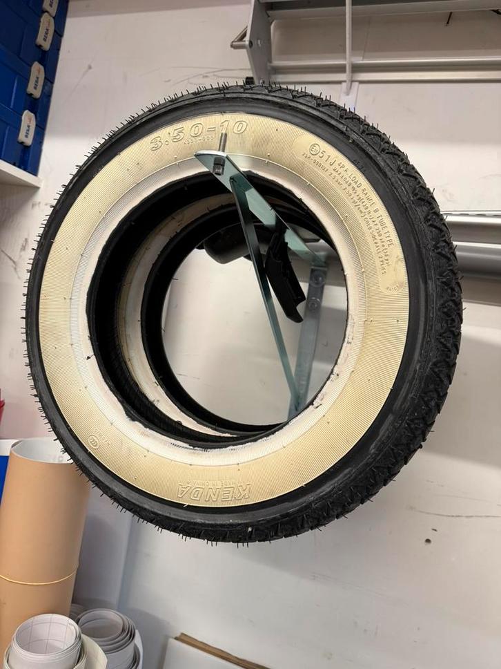 White wall bandjes 10inch. // Honda Dax, Fietsen en Brommers, Brommeronderdelen | Algemeen, Gebruikt, Uitlaat, Ophalen of Verzenden