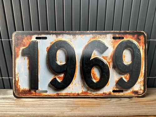 Metalen bord 1969, Huis en Inrichting, Woonaccessoires | Wanddecoraties, Nieuw, Ophalen of Verzenden