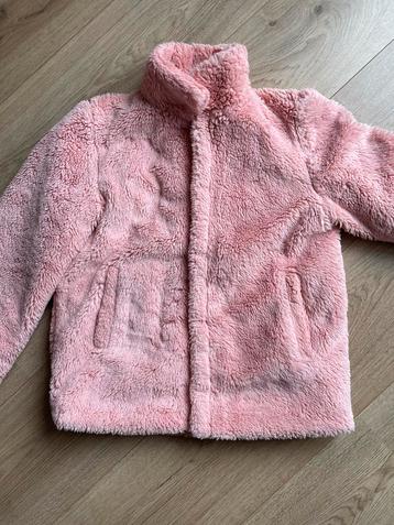 Wollige roze winterjas maat 146/152 beschikbaar voor biedingen