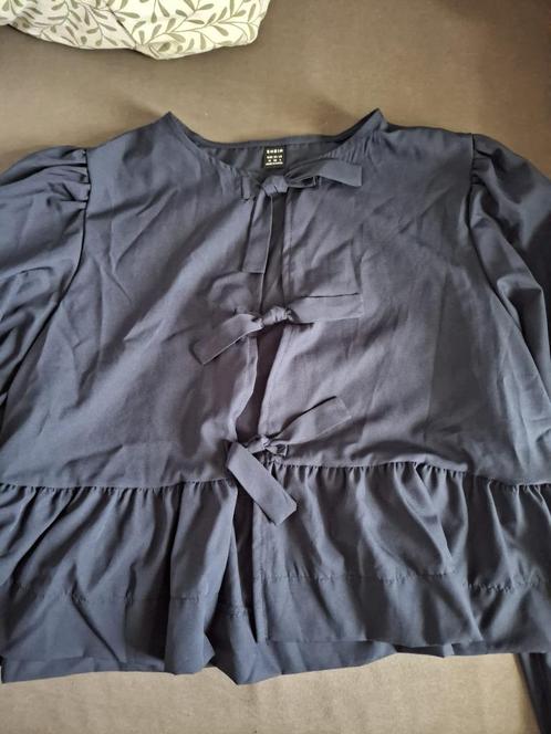 blouse met strikjes, Kleding | Dames, Blouses en Tunieken, Nieuw, Maat 38/40 (M), Blauw, Ophalen of Verzenden