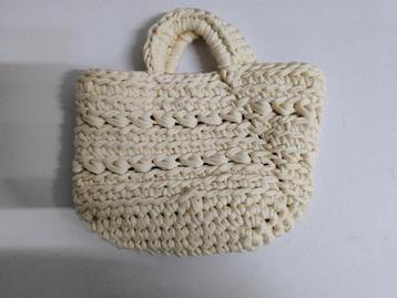 nieuwe gehaakte ecru tas beschikbaar voor biedingen