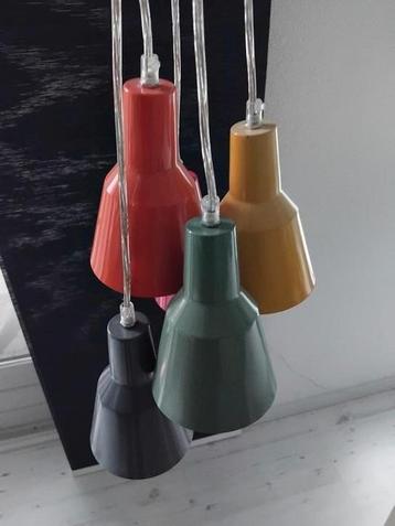 Retro hanglamp beschikbaar voor biedingen