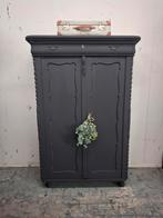 Antieke meidenkast biedermeier kastje, Antiek en Kunst, Antiek | Meubels | Kasten, Ophalen of Verzenden