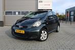Toyota Aygo 1.0-12V Aspiration Green Navigator / 14''LM / AI, Voorwielaandrijving, Euro 5, Gebruikt, 4 stoelen