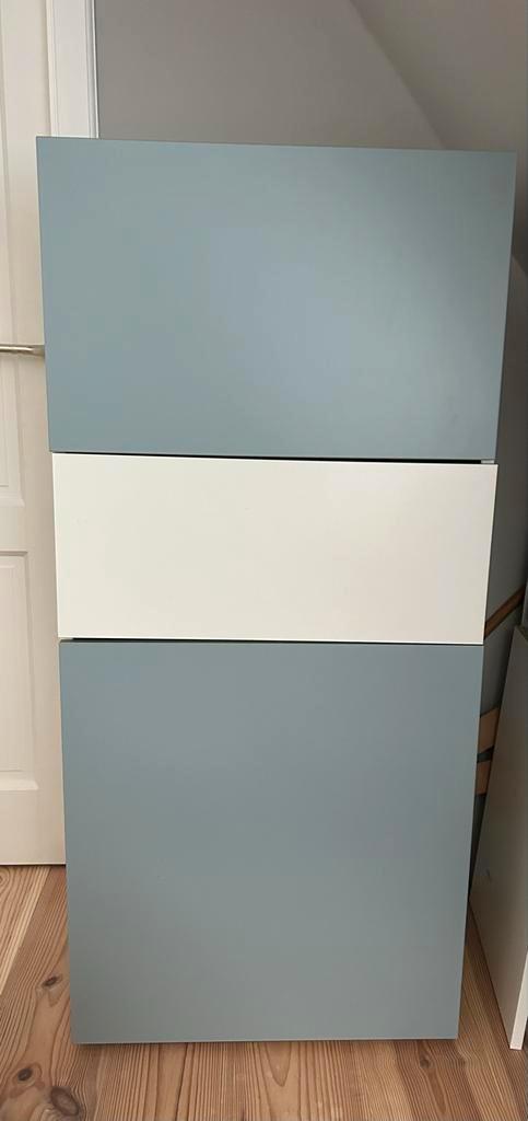 Besta kast Ikea wit/blauw met lade - 60 x 42 x 129 cm, Huis en Inrichting, Kasten | Kledingkasten, Gebruikt, 100 tot 150 cm, 50 tot 100 cm