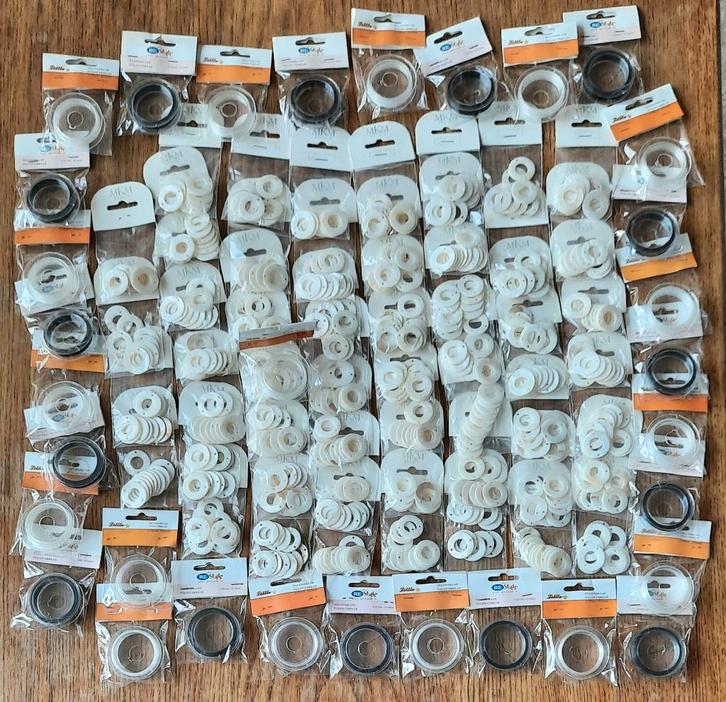 parelmoerkralen en nylondraad, Hobby en Vrije tijd, Kralen en Sieraden maken, Nieuw, Kraal, Ophalen of Verzenden