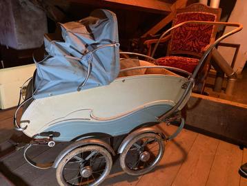 Vintage Kinderwagen - Nostalgie! beschikbaar voor biedingen