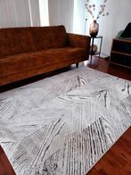 Vloerkleed 2.30x 1.60, Ophalen, Gebruikt, 150 tot 200 cm, 200 cm of meer